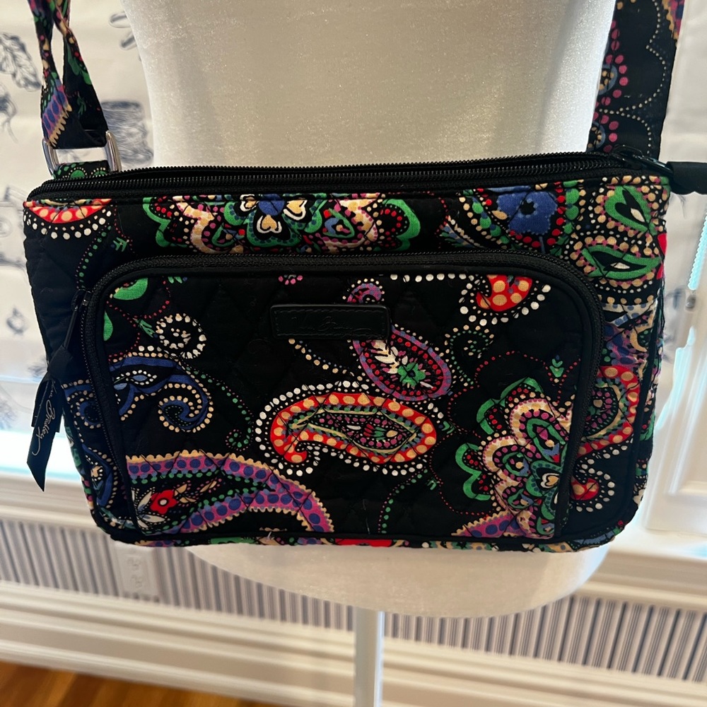 VERA BRADLEY Beautiful shoulder bag